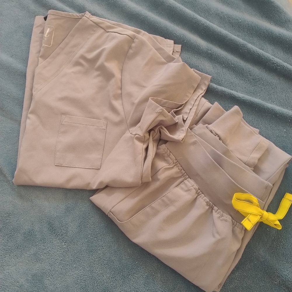 Revel Gray Scrub Set